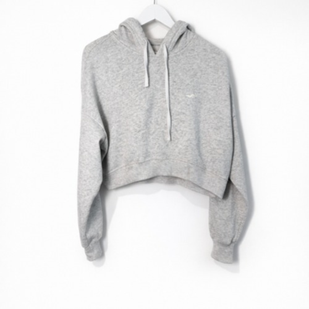 Hollister Womens Cropped Hoodie Light Gray Pullover Drawstring Fleece Size XS